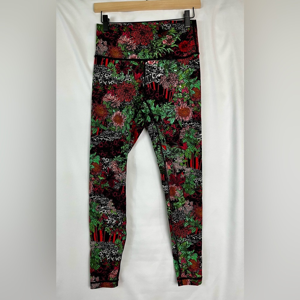 lululemon athletica women’s activewear workout Wunder Under high rise tight